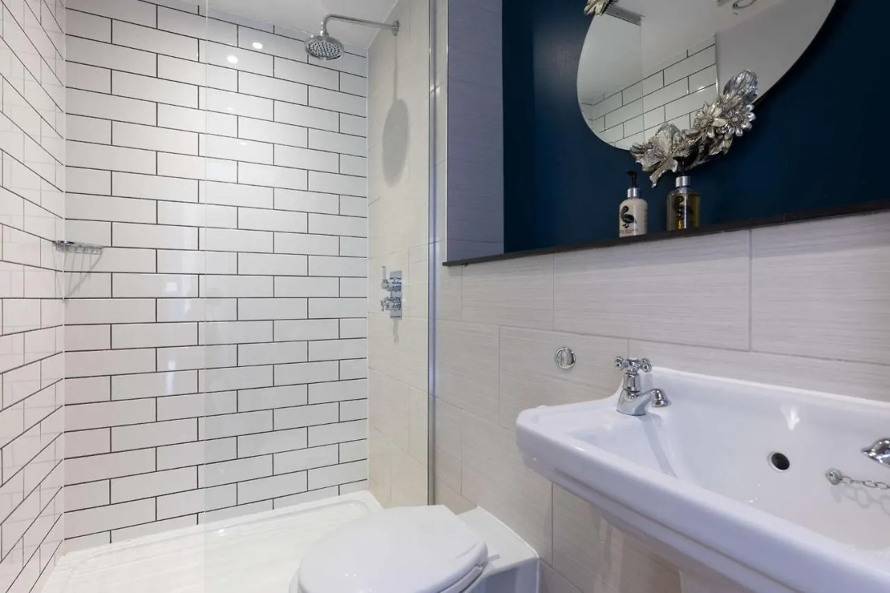 The Station Hotel London